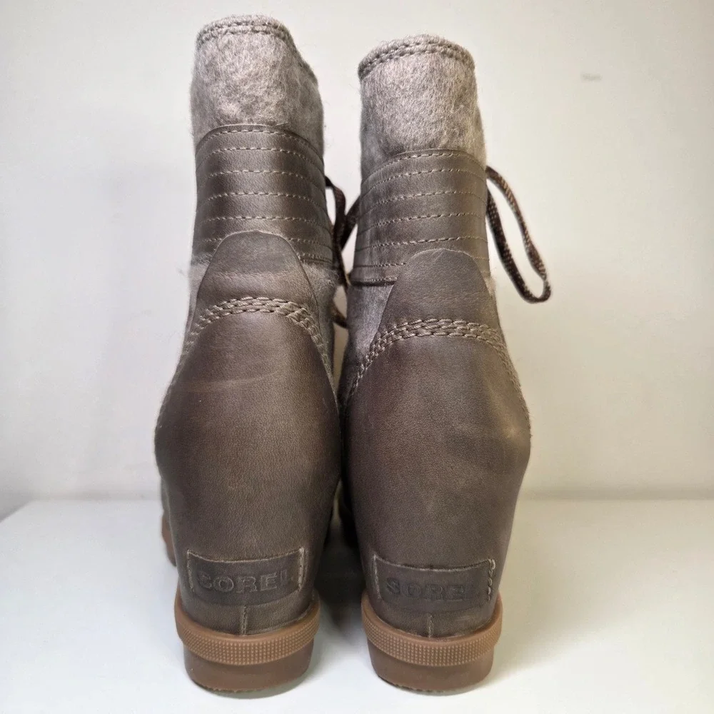 Sorel Lexie Wedge Ankle Boots Khaki II Size 8 Outdoor Gorpcore  Weatherproof